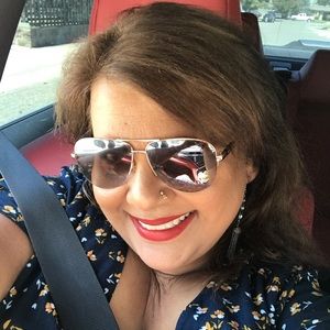 Meet your Posher, Renuka